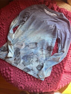 Guy Harvey Ocean Fish Print Long Sleeve Tee in Light Blue